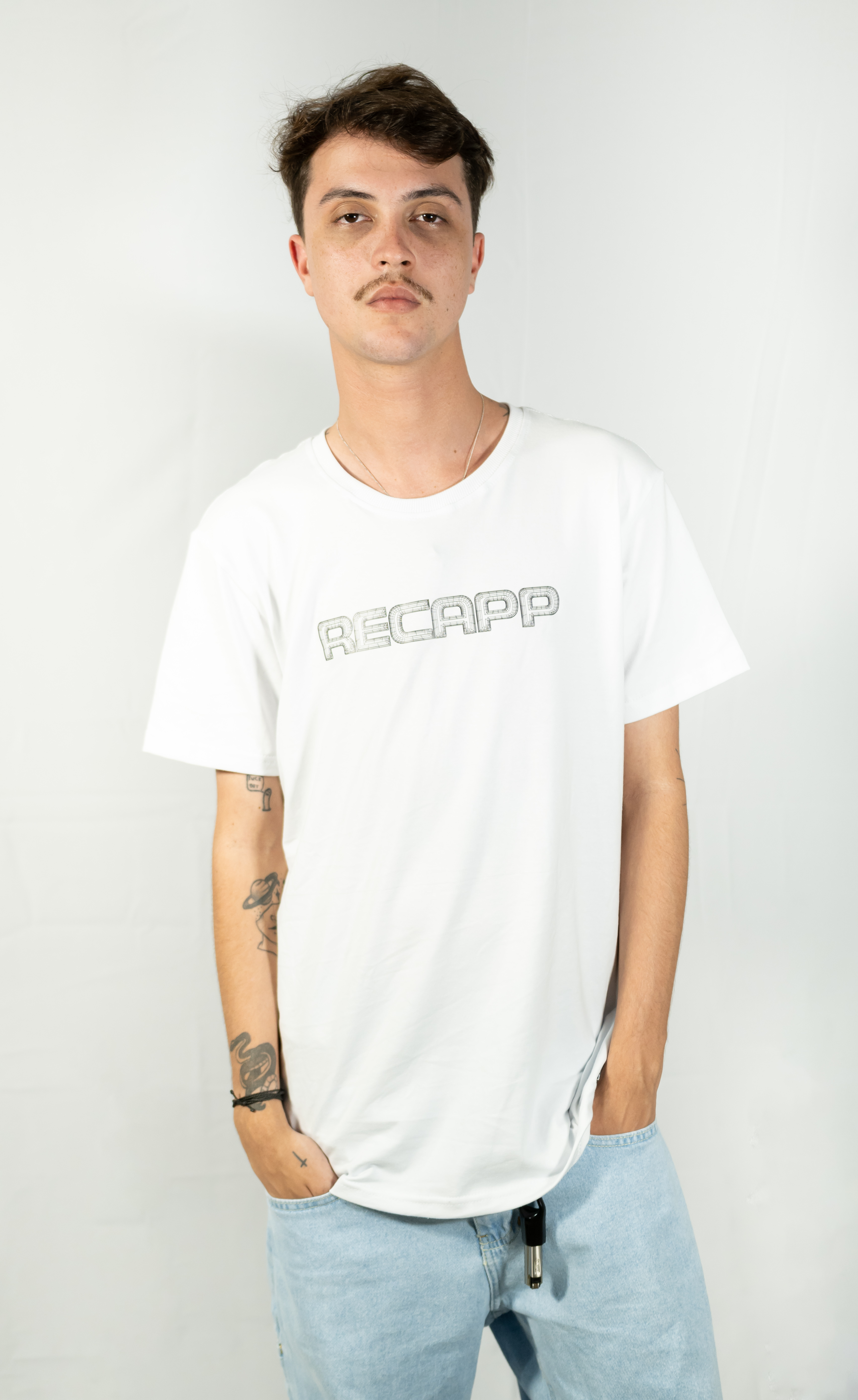 Camiseta 3D (estampa preta)