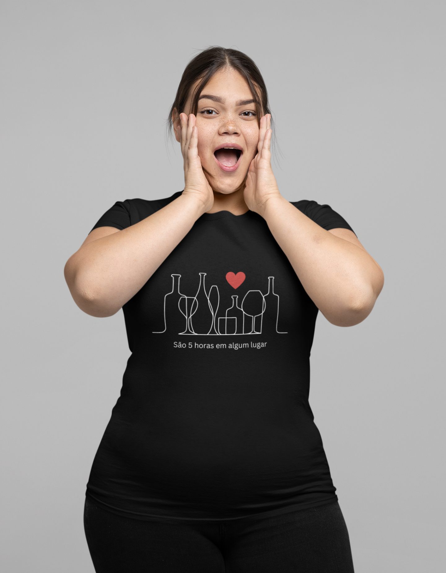 Camiseta São 5 Horas em Algum Lugar