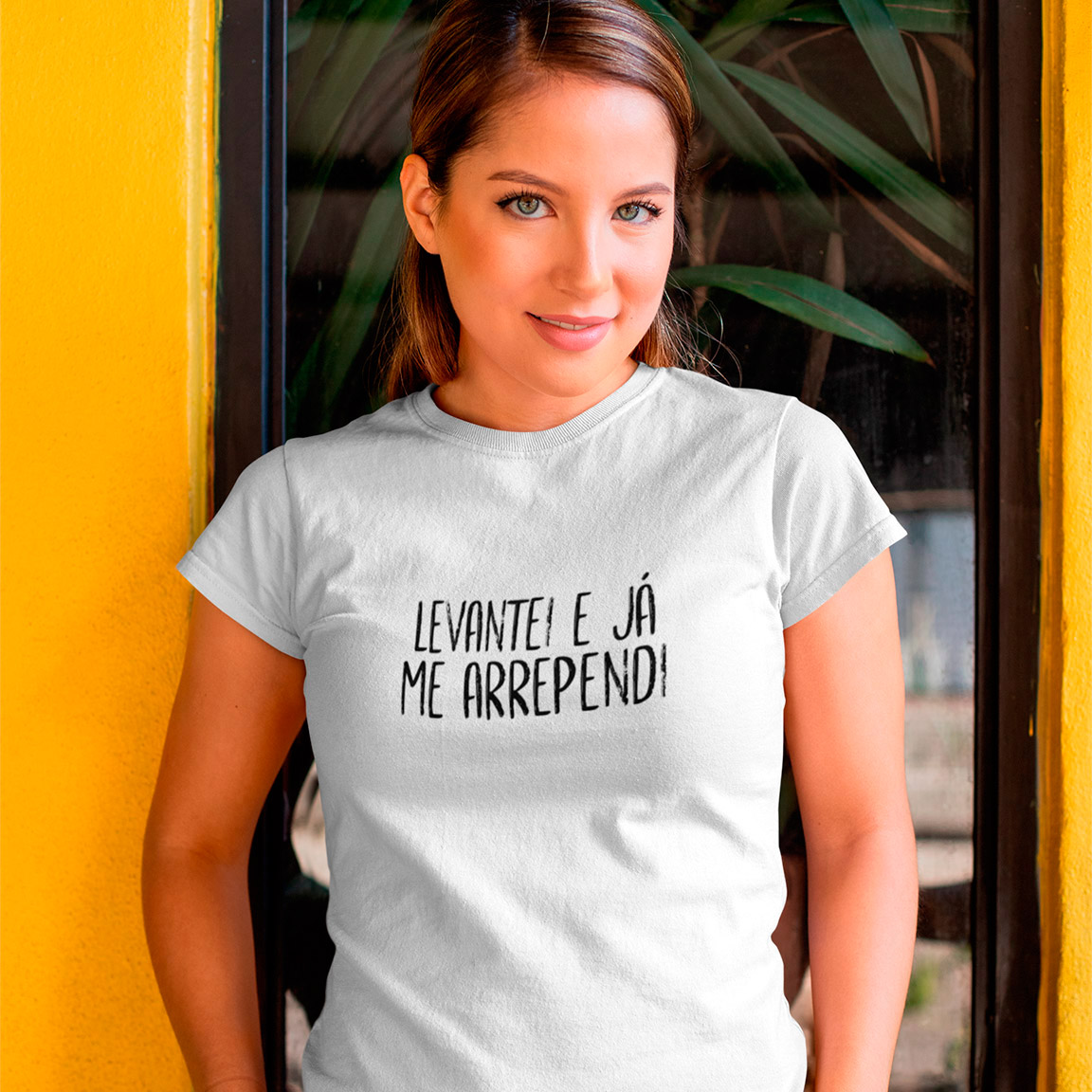 Baby Look Levantei E Já Me Arrependi - White