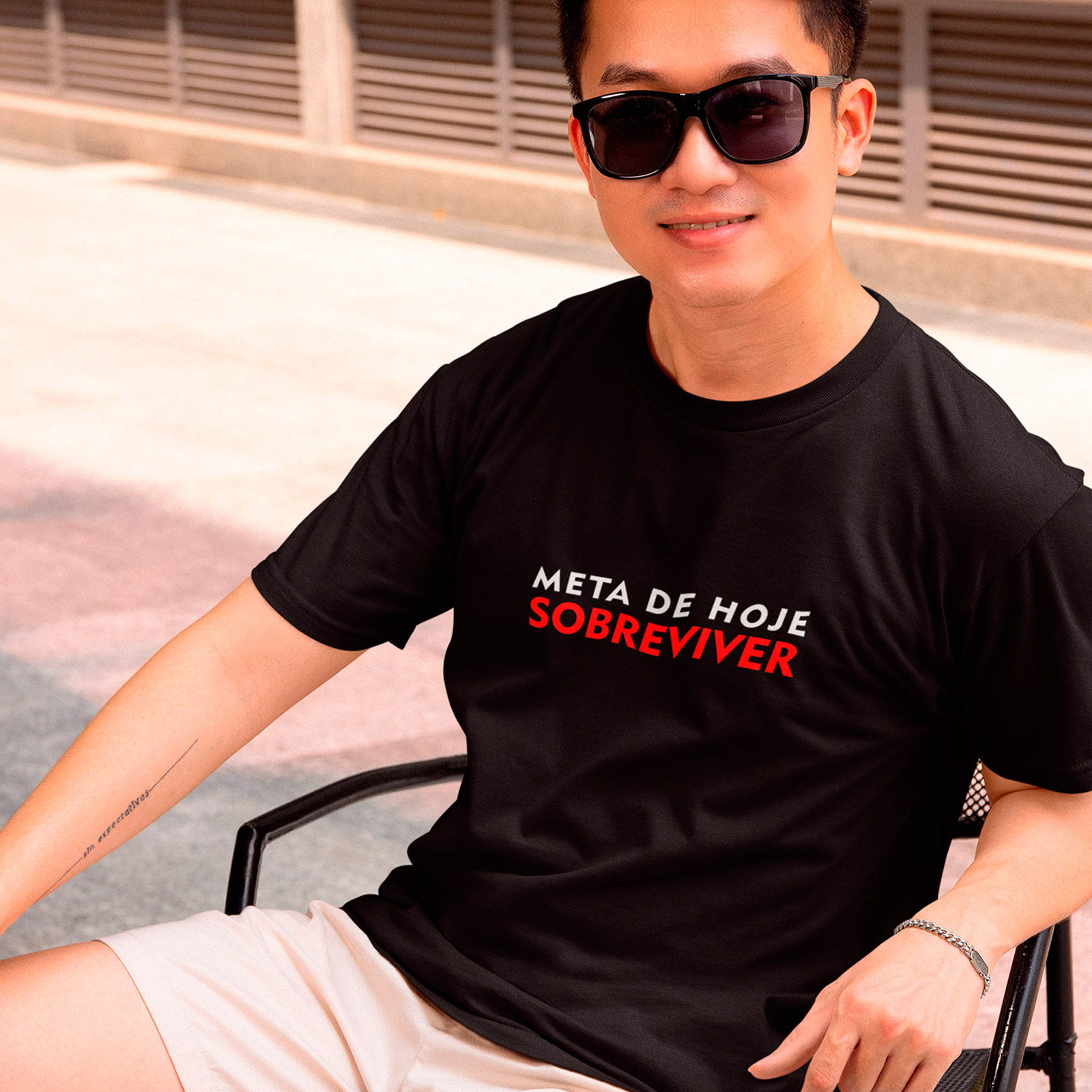 T-Shirt Meta Sobreviver - Black