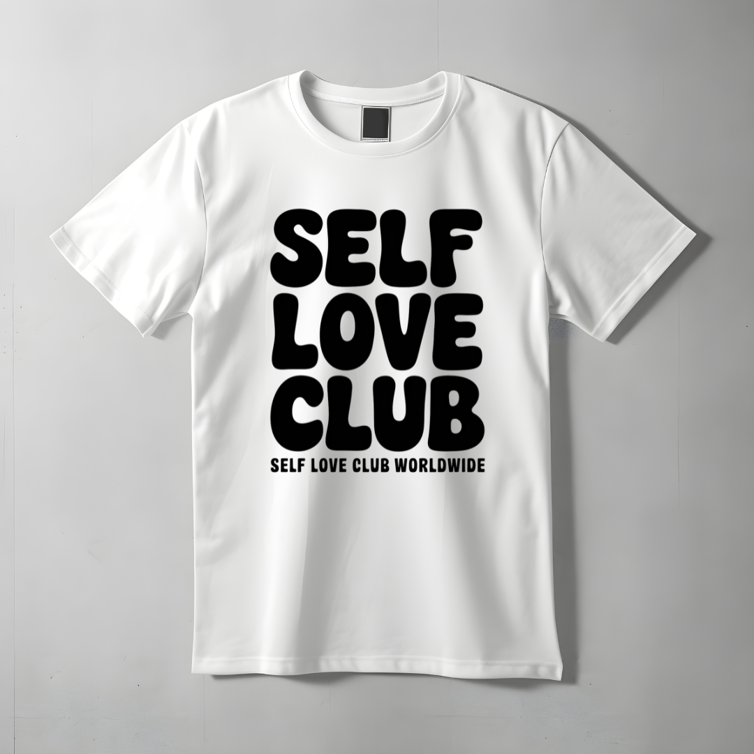 Camiseta Femina Selfe Love Club