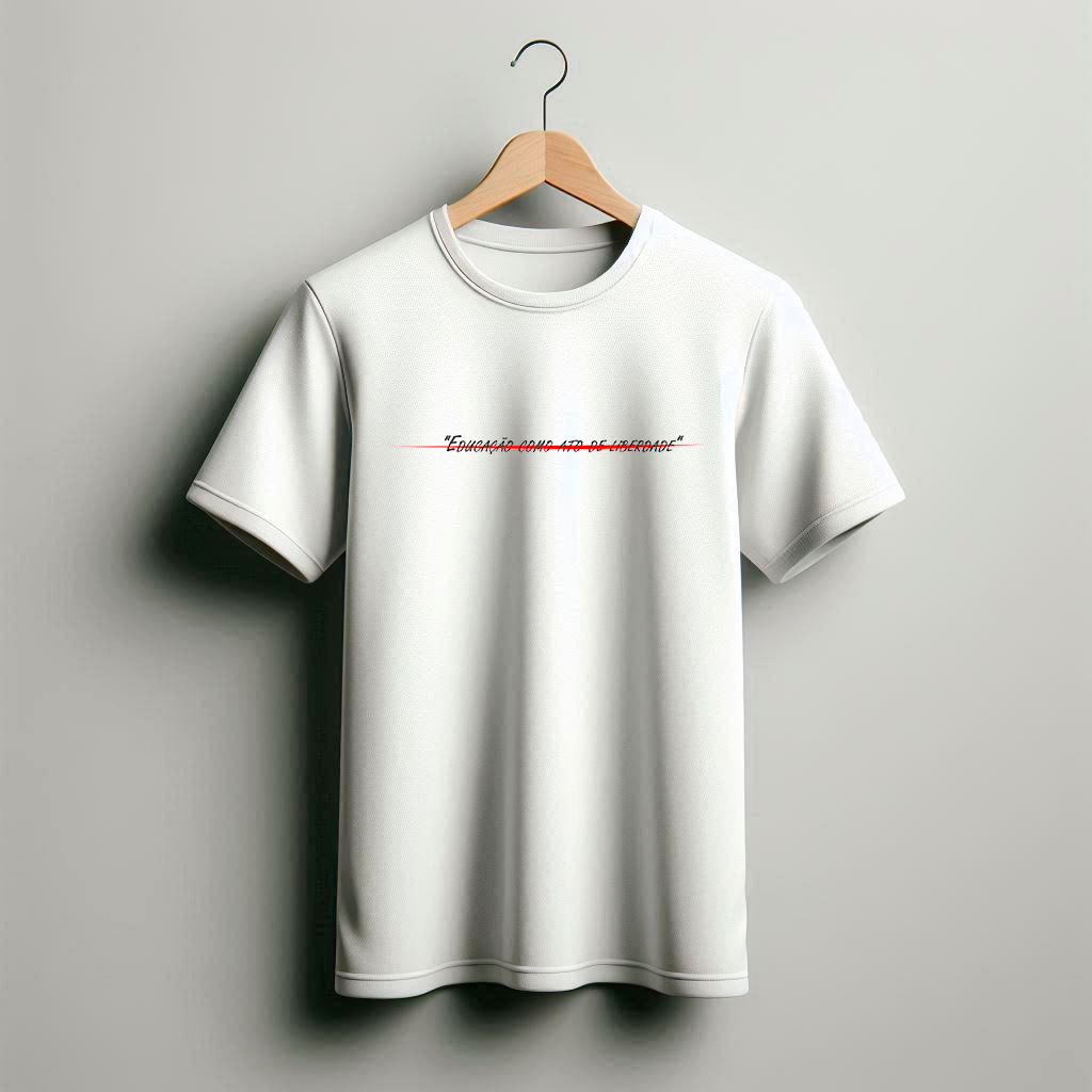 Camiseta Frase Paulo Freire