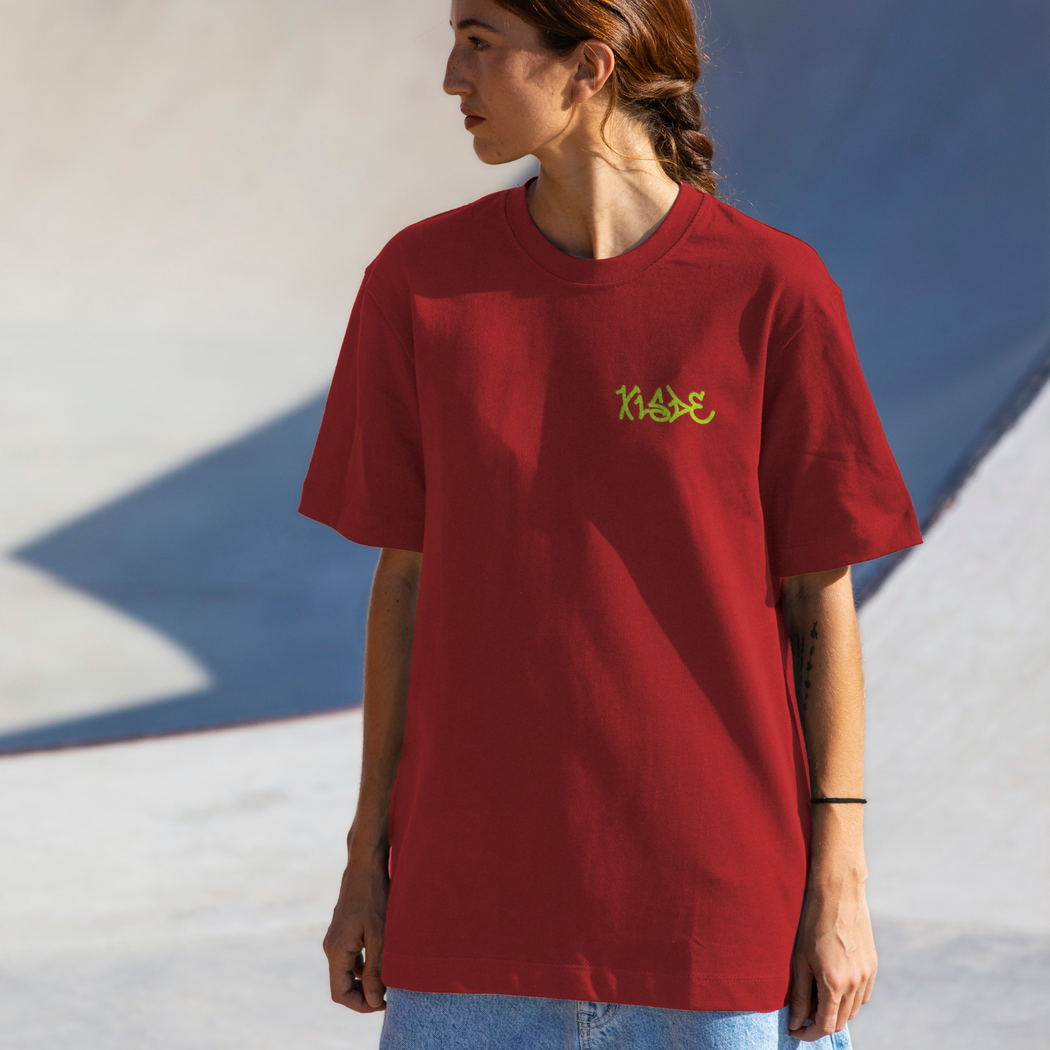 Camiseta Oversize Xisde com Estampa Neon Grafite e Logo - Streetwear Autêntico