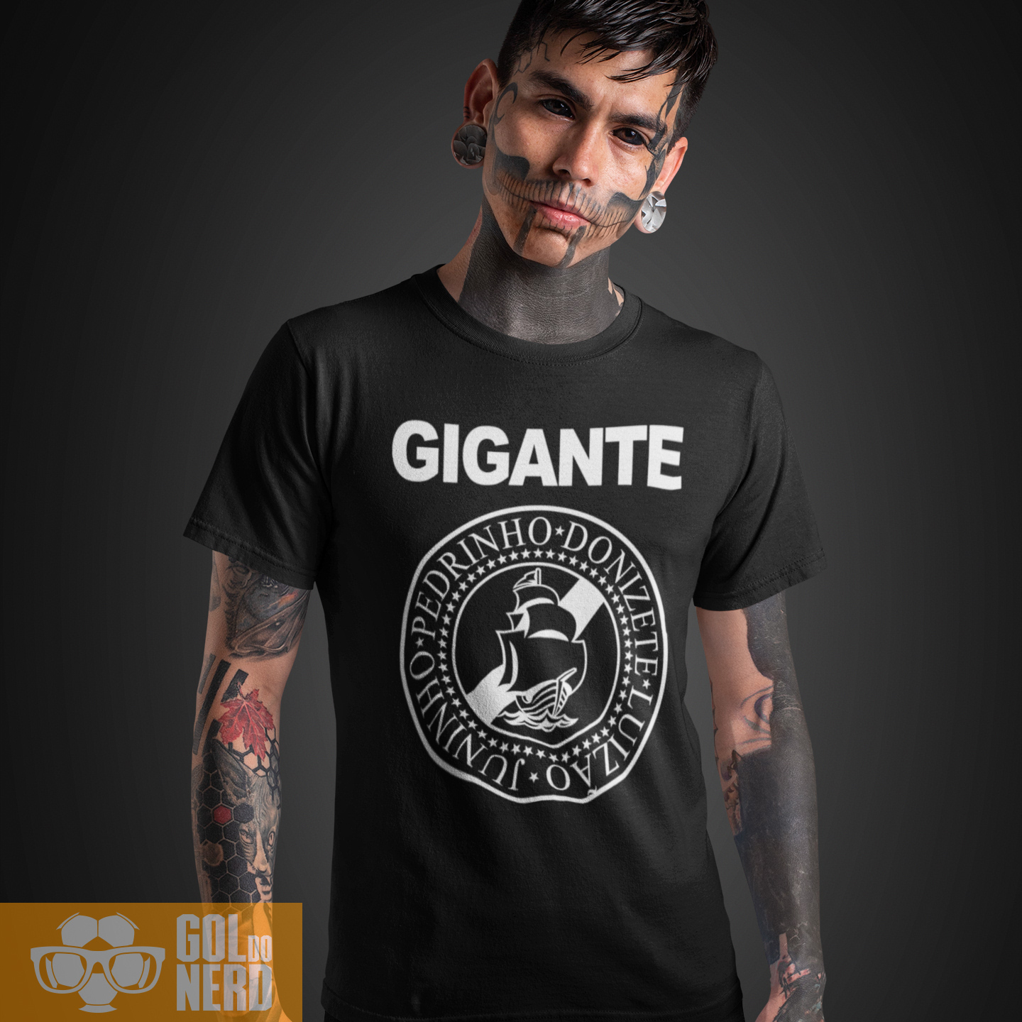 Camiseta RMNS Gigante