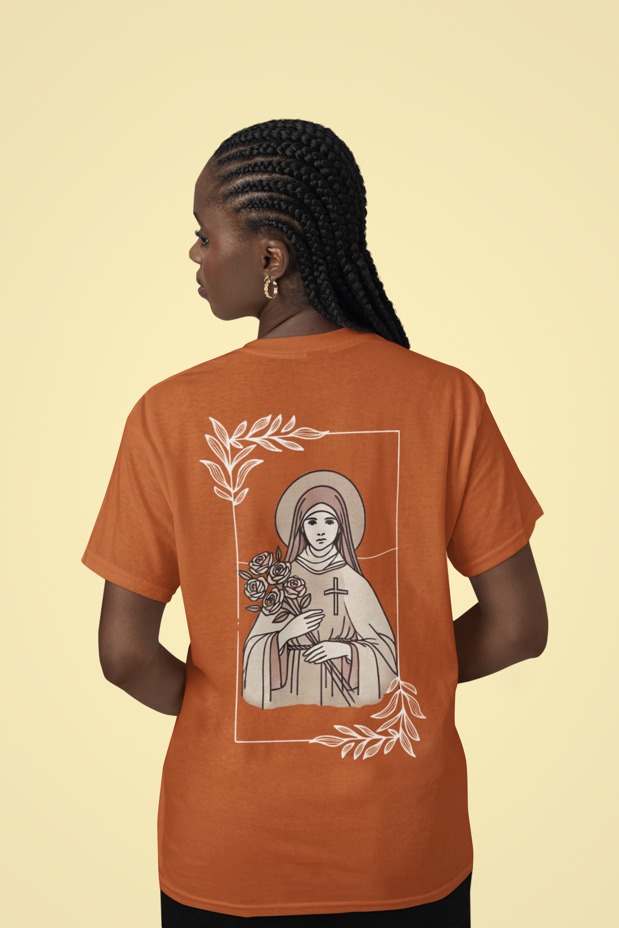 Camiseta Santa Teresinha