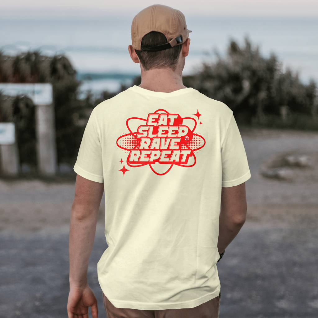 Camiseta Oversized Eat Sleep