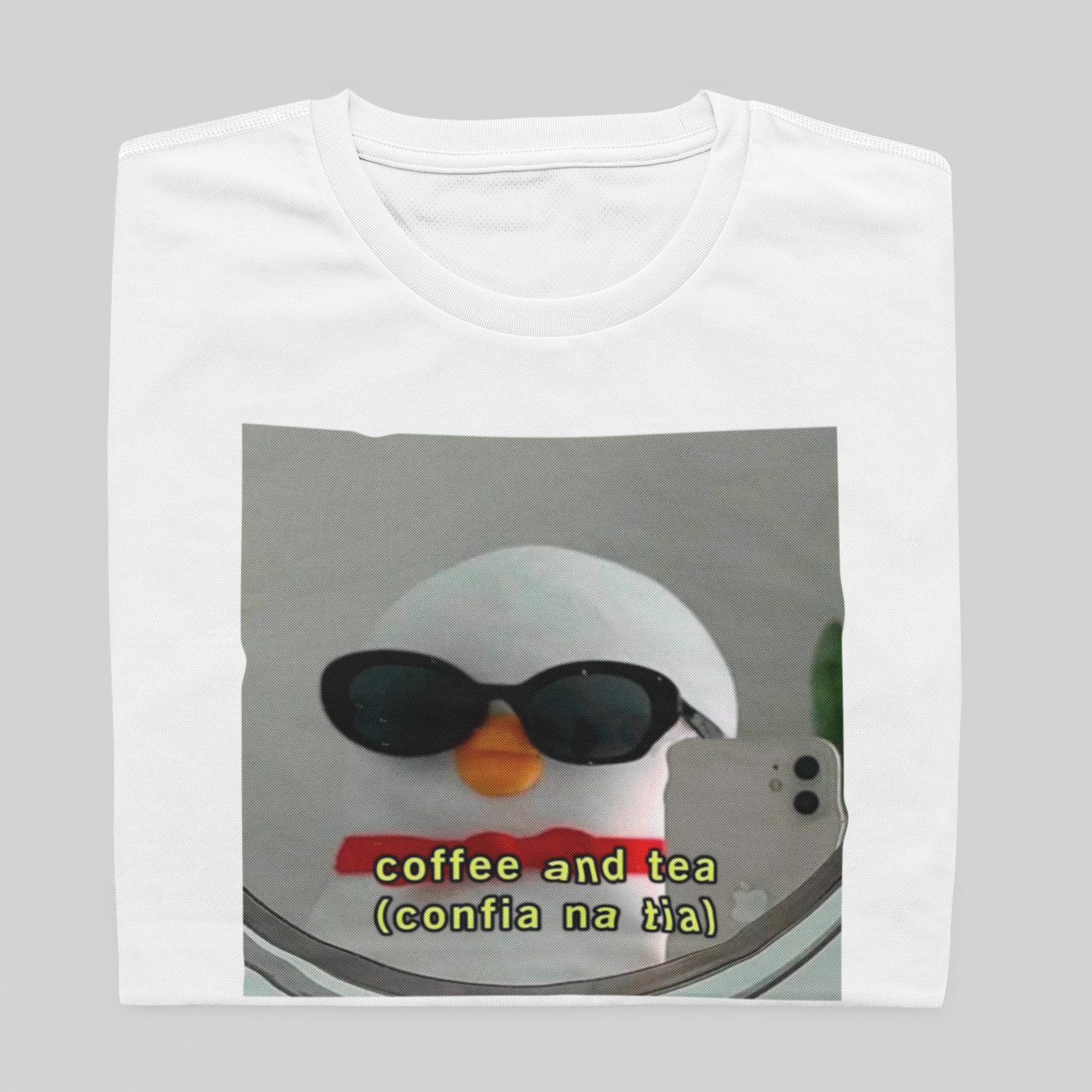 T- shirt Quality - Confia na tia - BRANCO