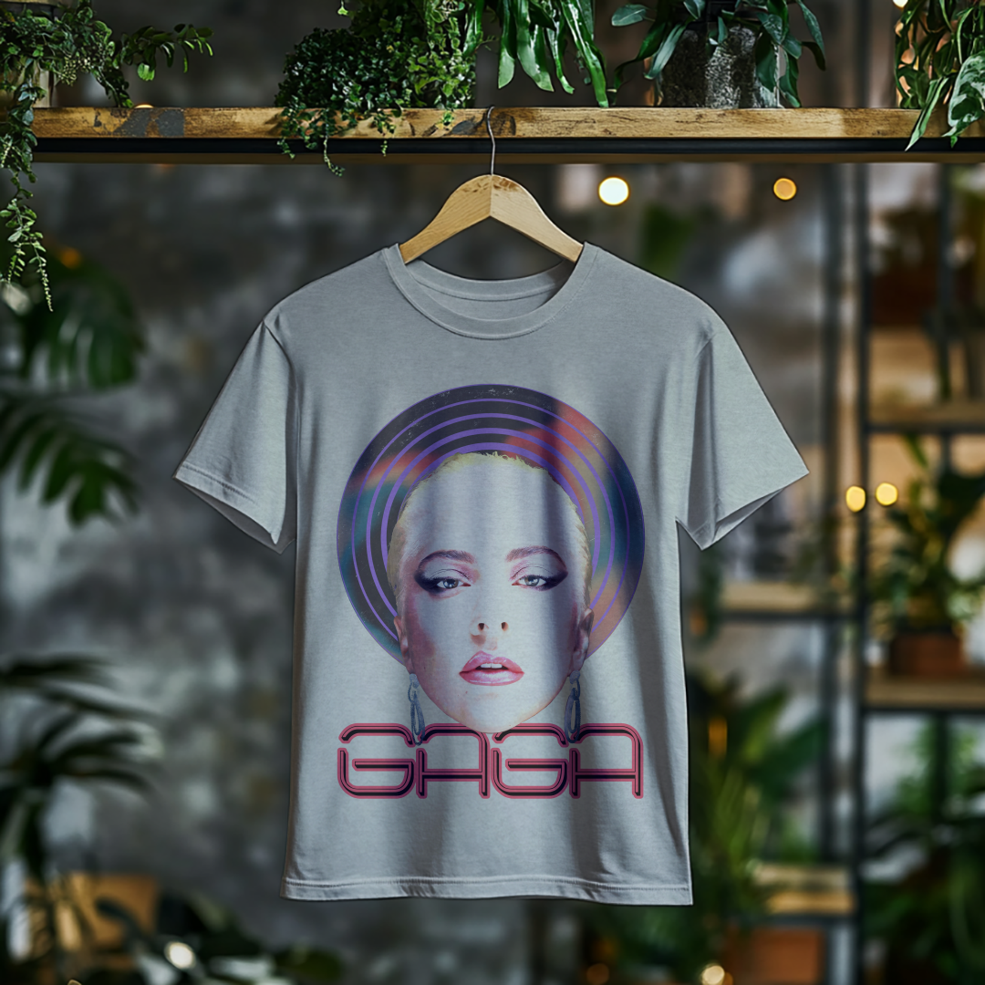 Camiseta Plus Size Lady Gaga