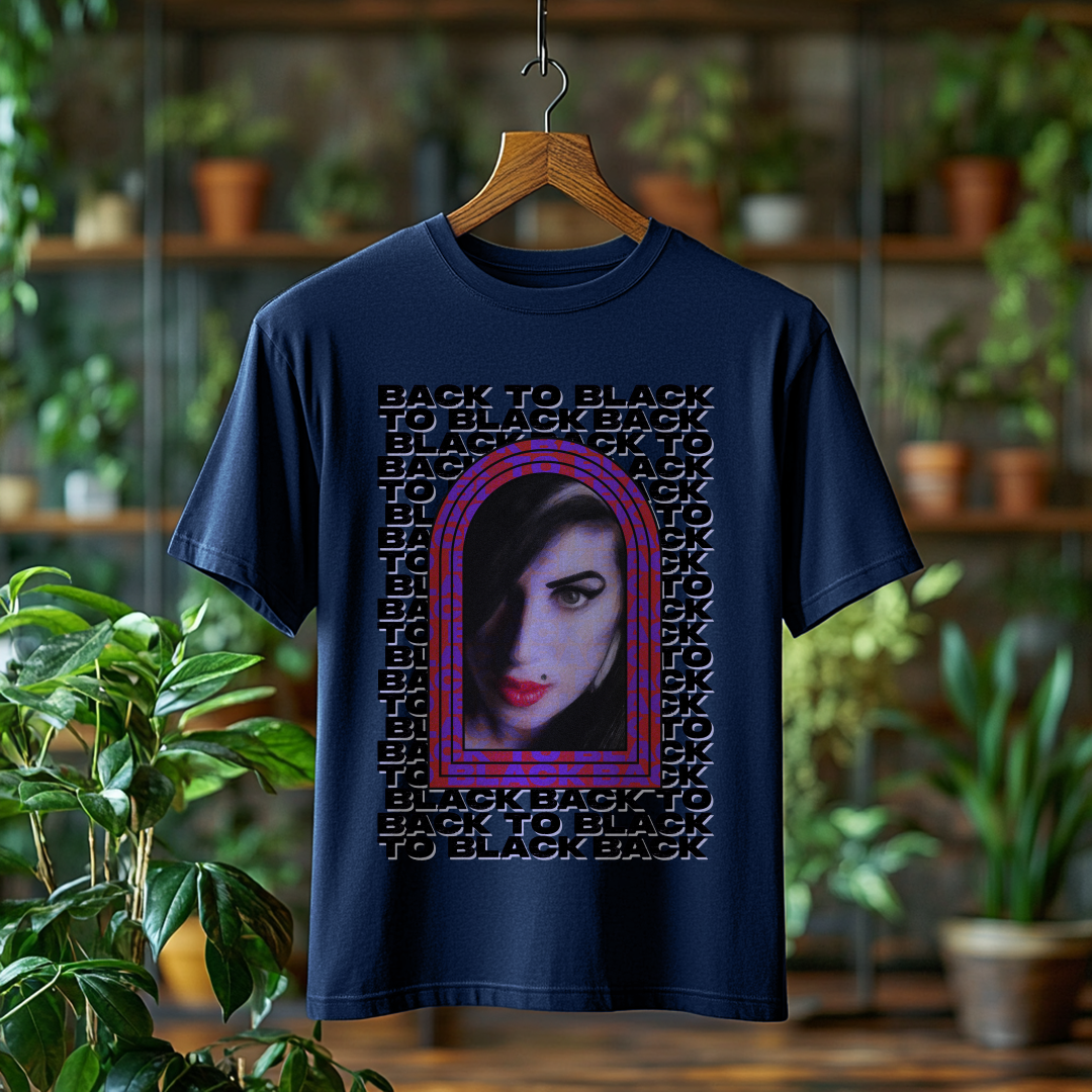 Camiseta Plus size Amy Winehouse