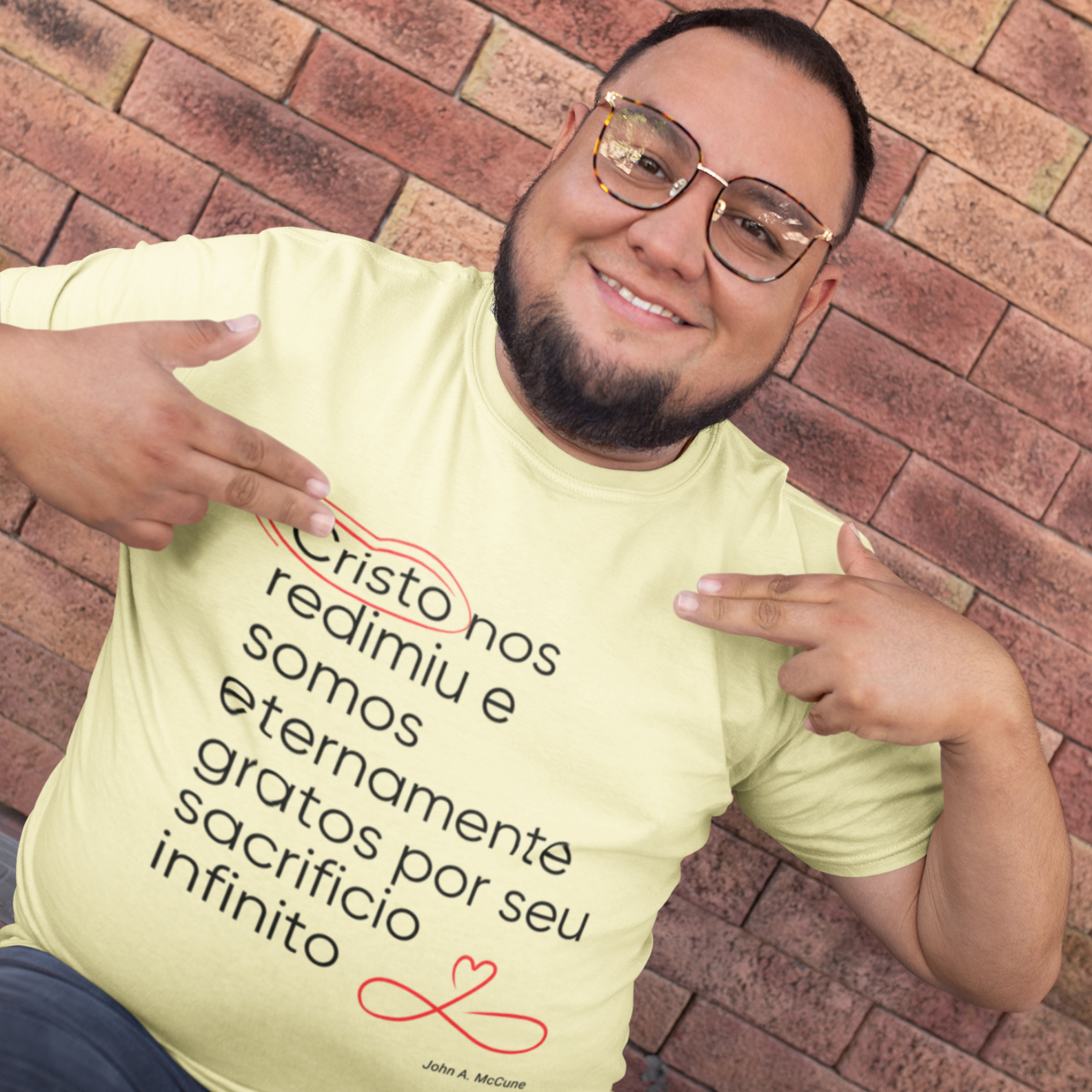 Camiseta Cristã - Sacrificio Infinito