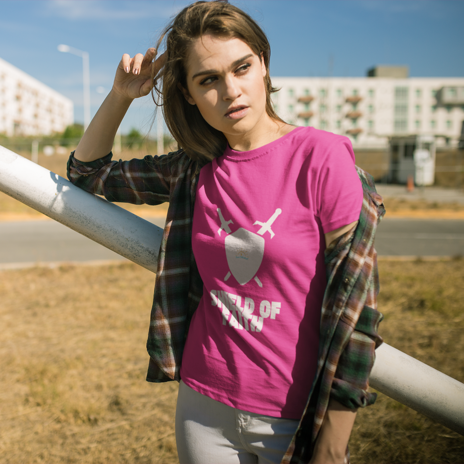 Camiseta Cristã - Shield