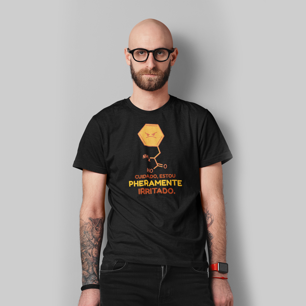 PHEramente irritado.