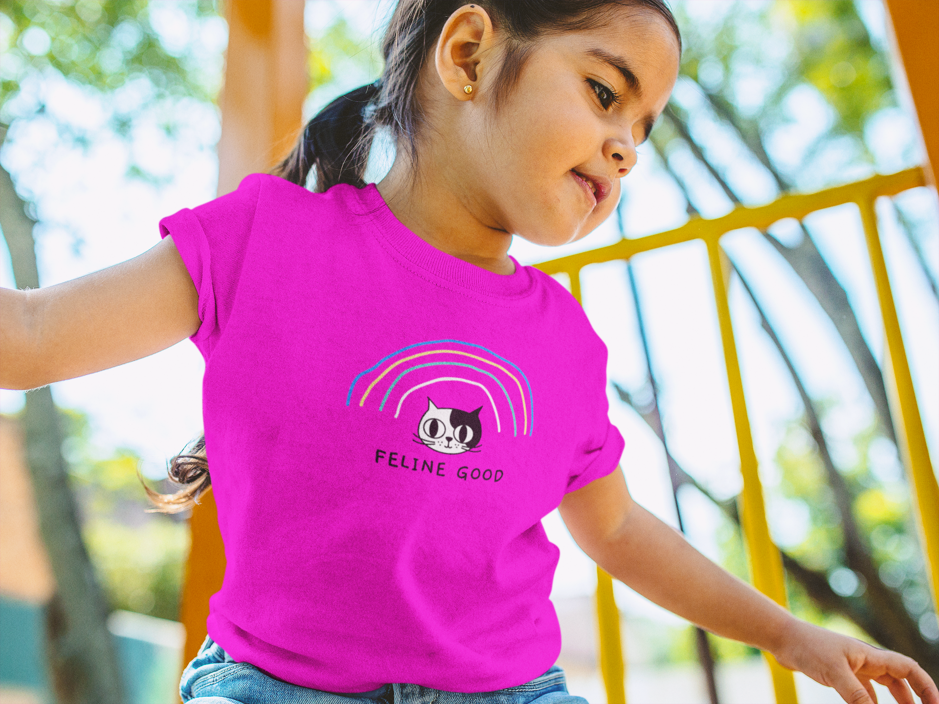 Camiseta Feline Good  (2 a 14 anos)