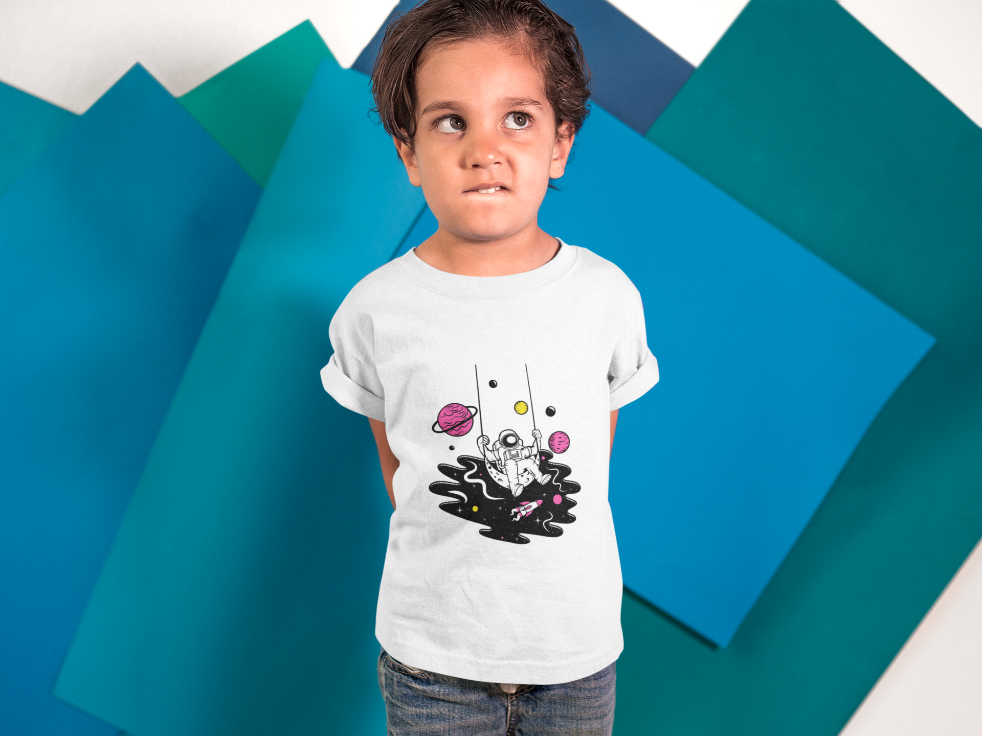 Camiseta Balançando no Espaço (2 a 14 anos)