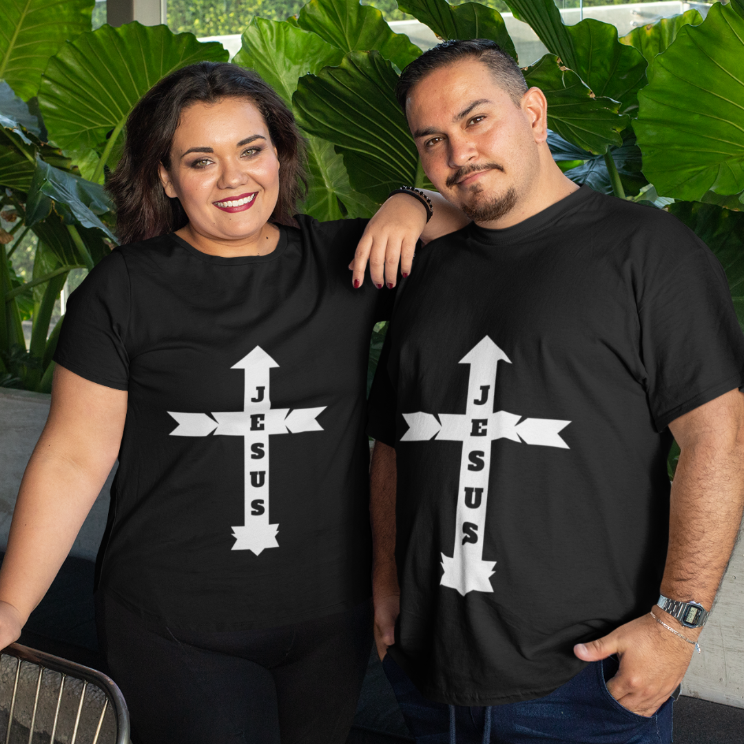 CAMISA PLUS SIZE JESUS COM SETAS ( varias cores )