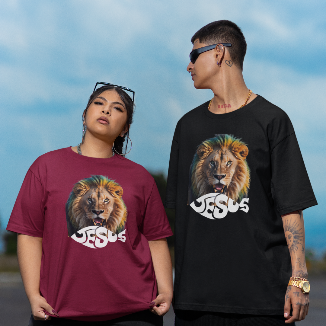 Camisa Oversized Leão Com Jesus Escrito ( varias core )