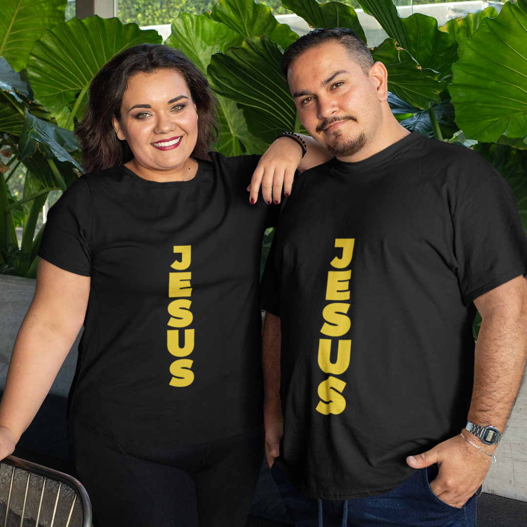 CAMISA PLUS SIZE JESUS NA VERTICAL AMARELA ( varias cores )