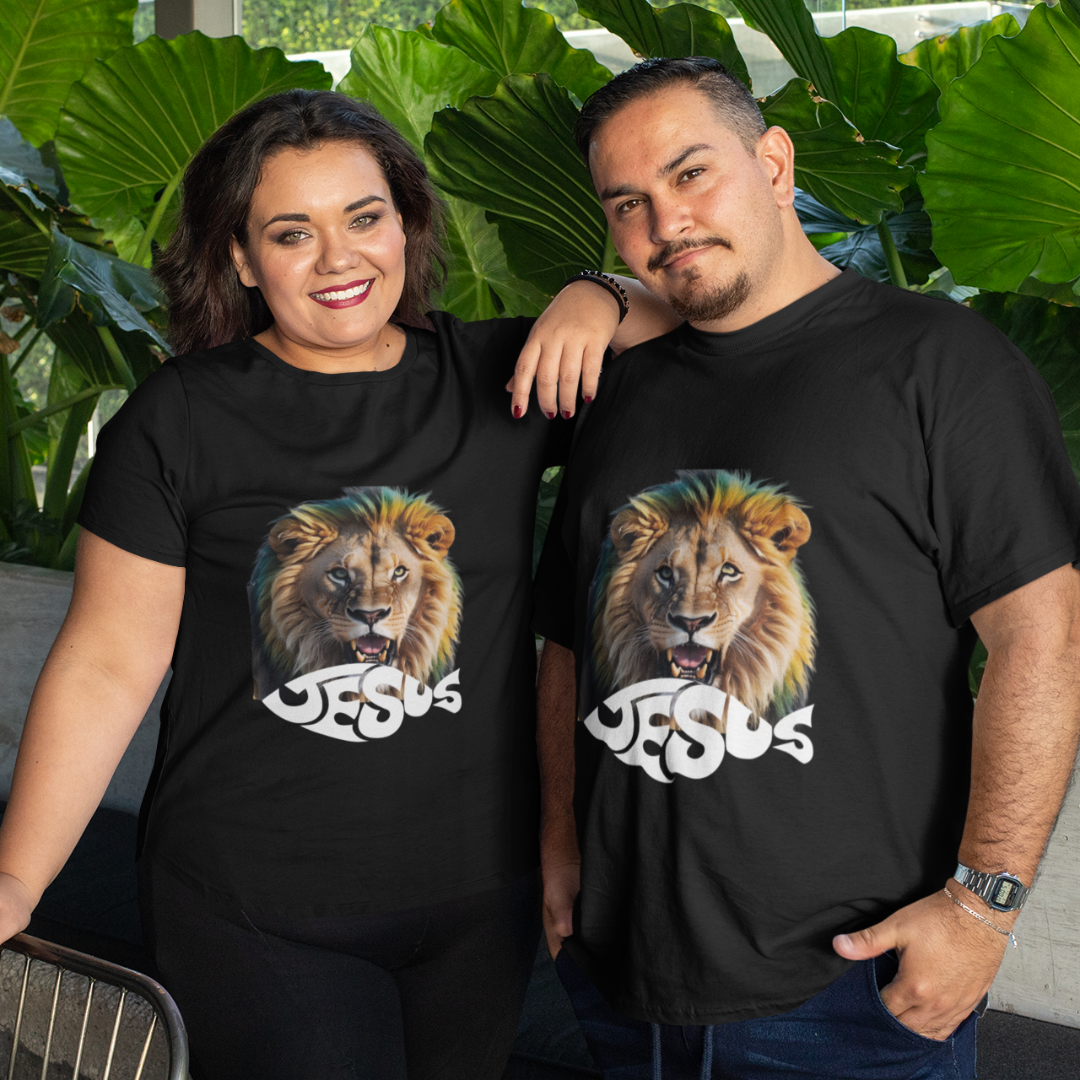 CAMISA PLUS SIZE LEÃO ESCRITO JESUS ( varias cores )