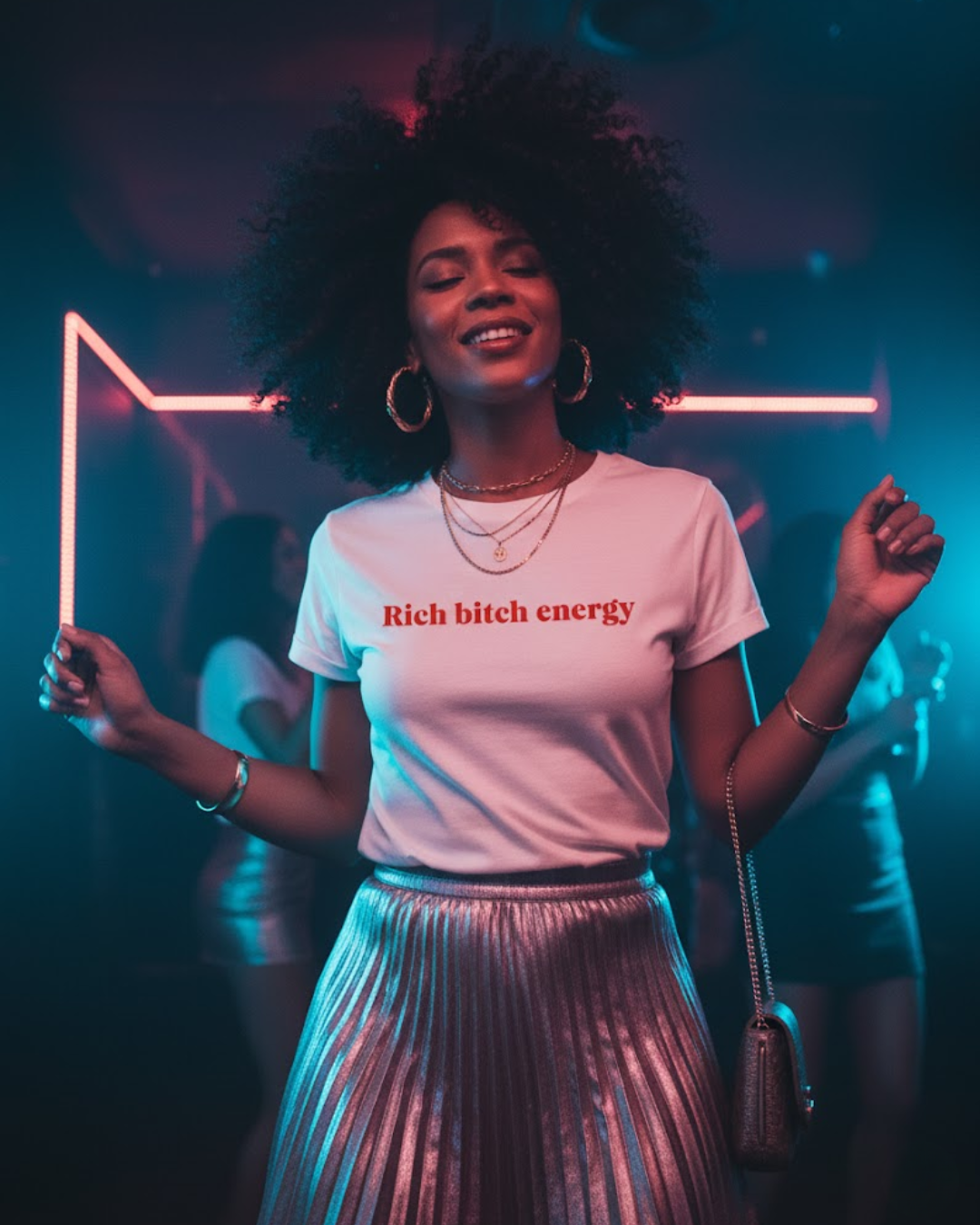 rich bitch energy (camiseta)