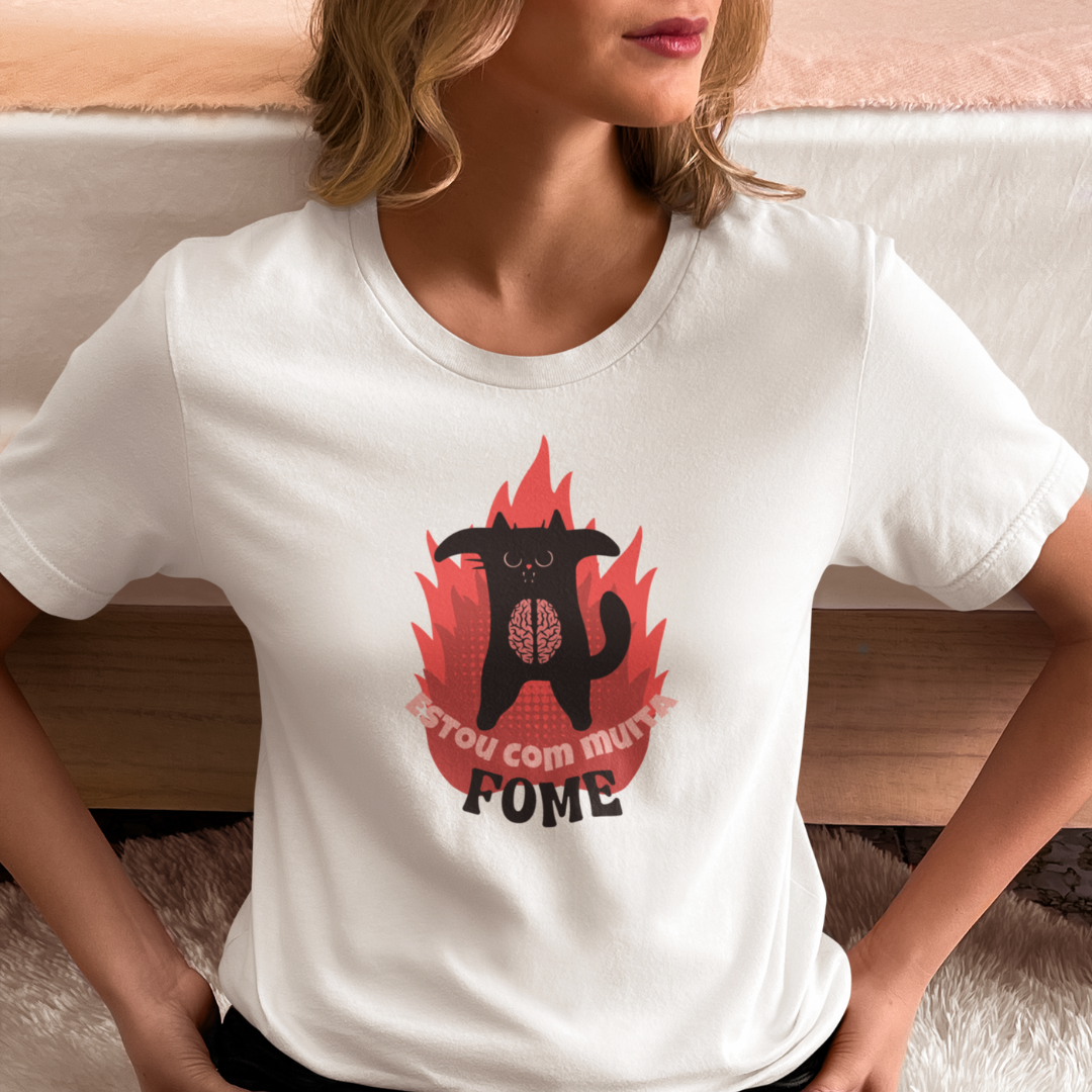 • Camiseta - Estou com muita fome •