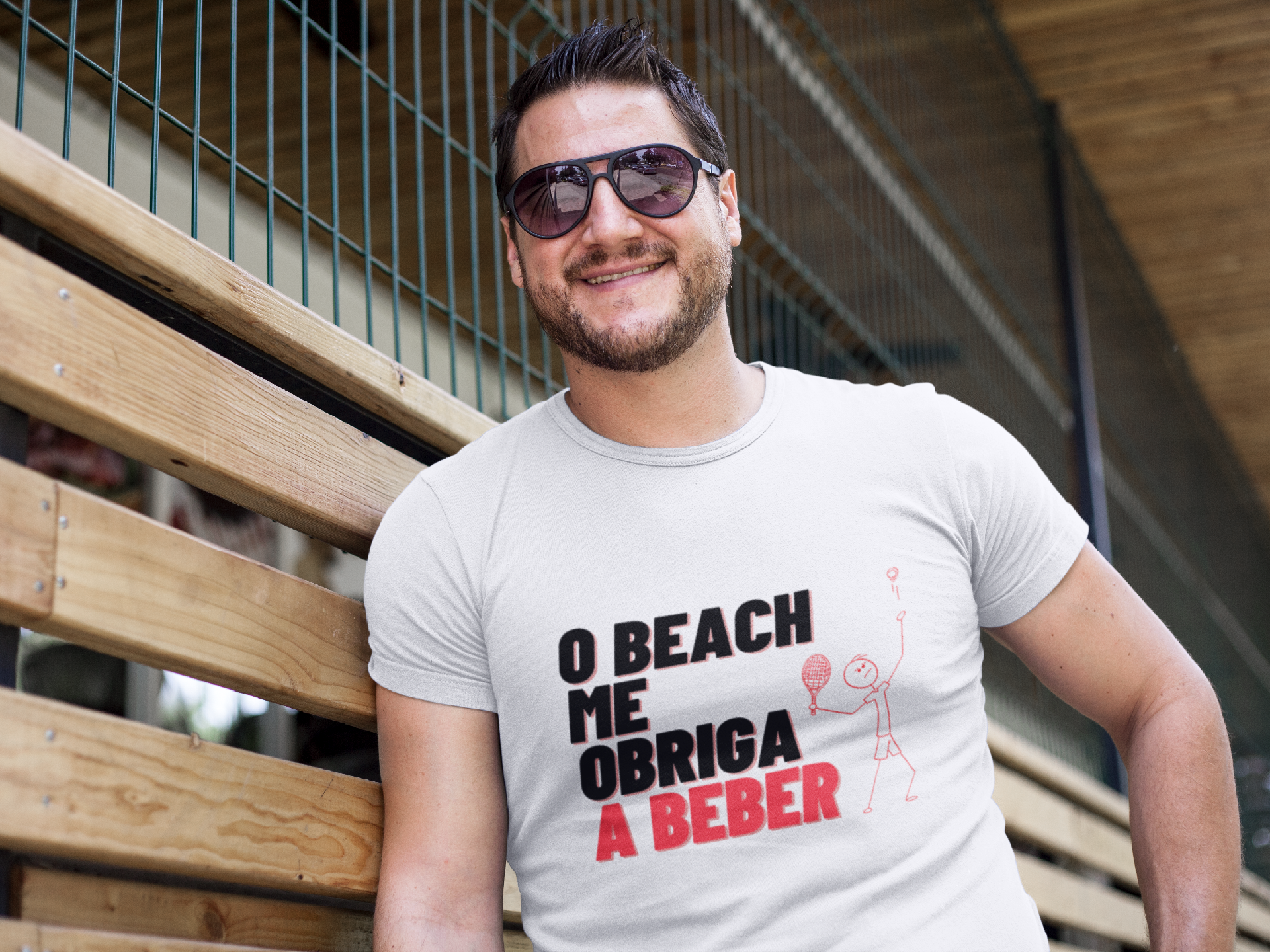 Camiseta O Beach Me Obriga a Beber 