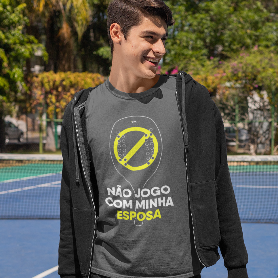 Camiseta Estonada - Não jogo com minha esposa