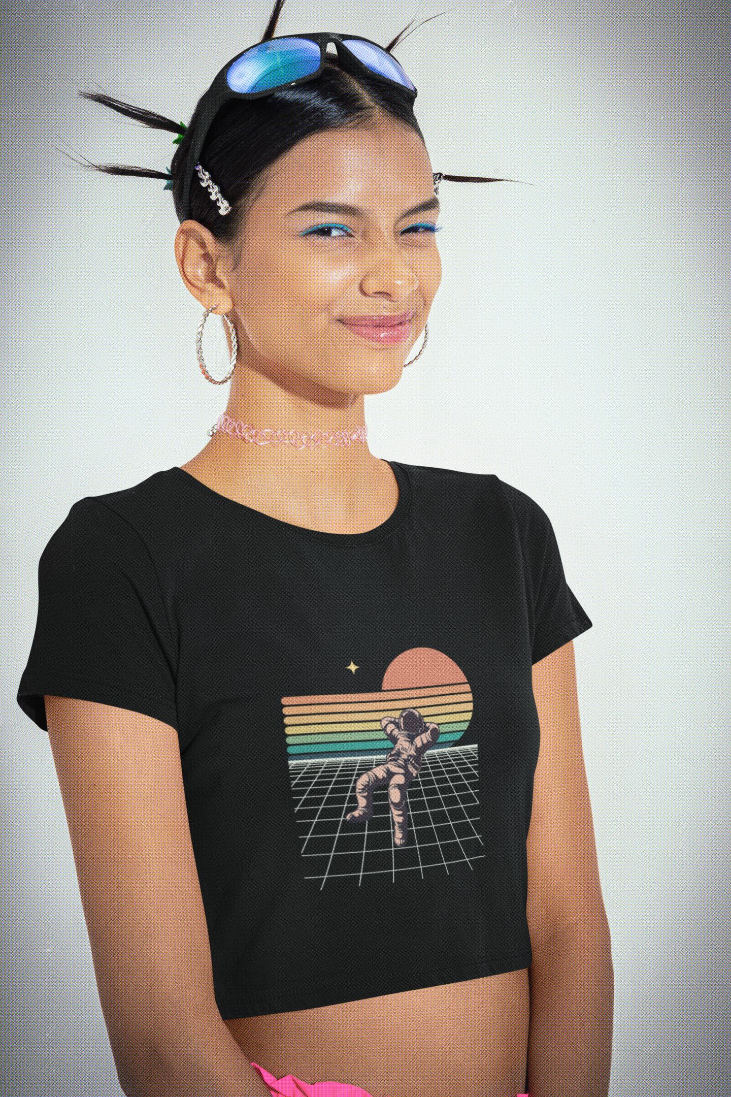 Camisa Cropped Astronauta Colorful
