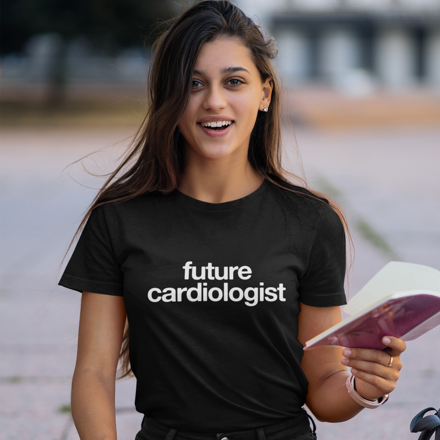 Nome do produto  Camiseta Feminina Future Cardiologist (Preta)