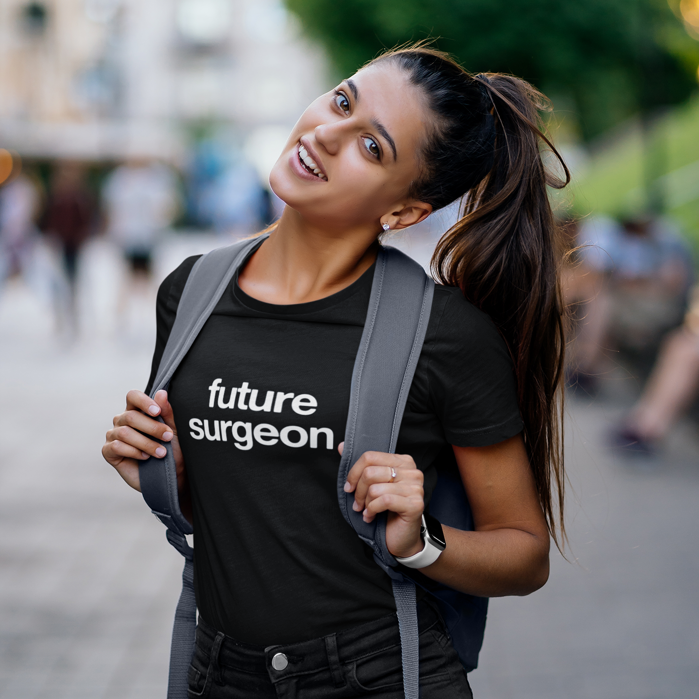 Camiseta Feminina Future Surgeon (Preta)